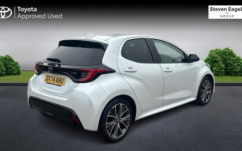 Used Toyota Yaris Hybrid 116 HP (85 kW) 2025 Hatchback