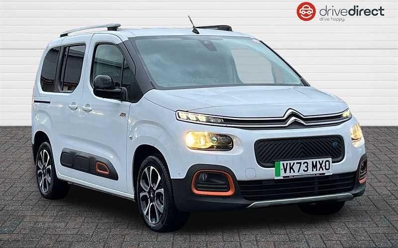 White Used 2023 Citroën e-Berlingo XTR MPV | £18,000 (Fair price) - Image 1/4
