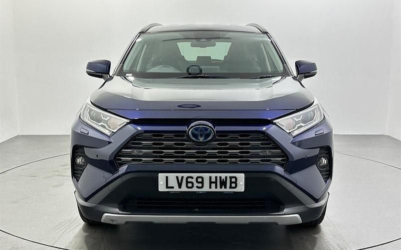 Used Toyota RAV4 218 HP (160 kW) 2025 Estate