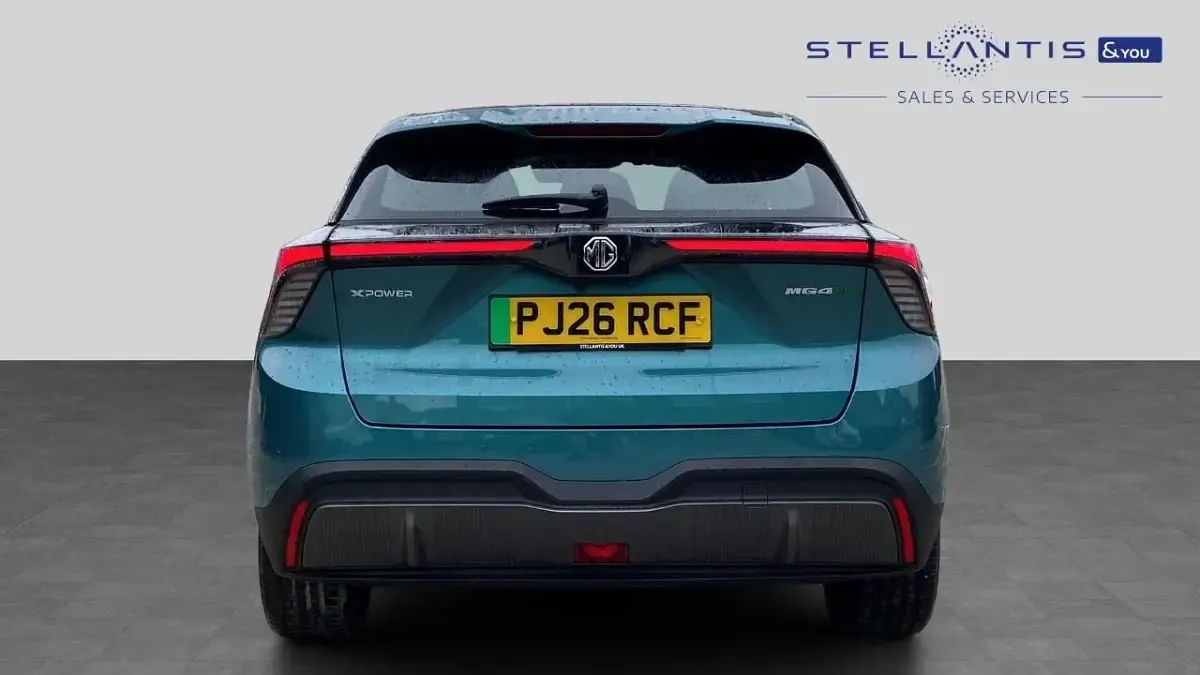 New MG MG4 EV 315 kW (429 HP) 2026 Green Hatchback