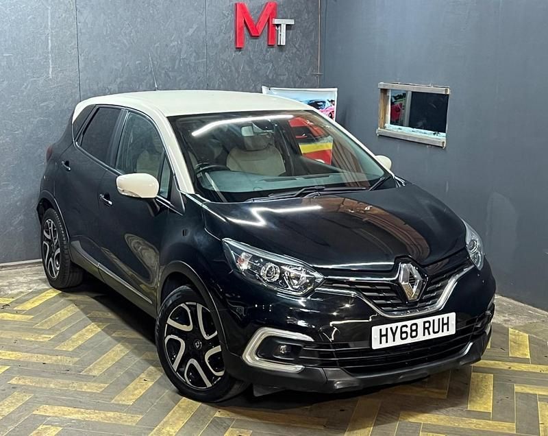 Black Used 2018 Renault Captur Iconic SUV | £5,990 (Super price) - Image 1/4