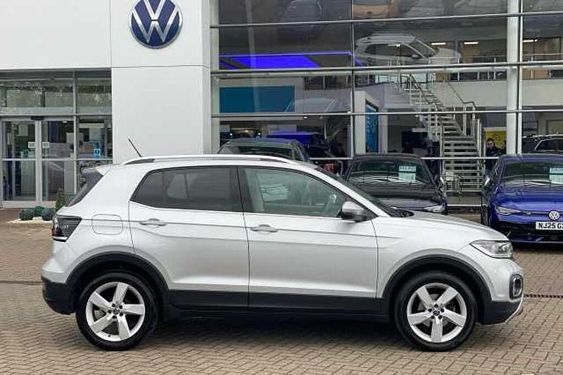 Used VW T-Cross 110 HP (80 kW) 2023 SUV