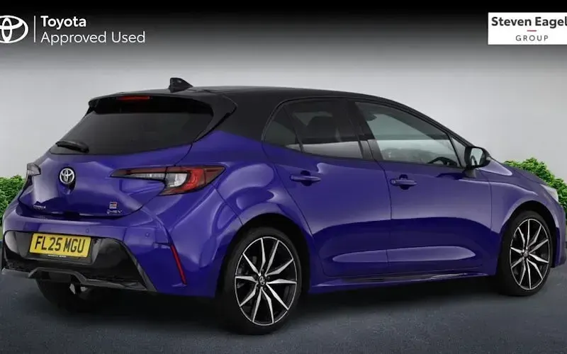 Used Toyota Corolla Sport 196 HP (144 kW) 2025 Blue Hatchback