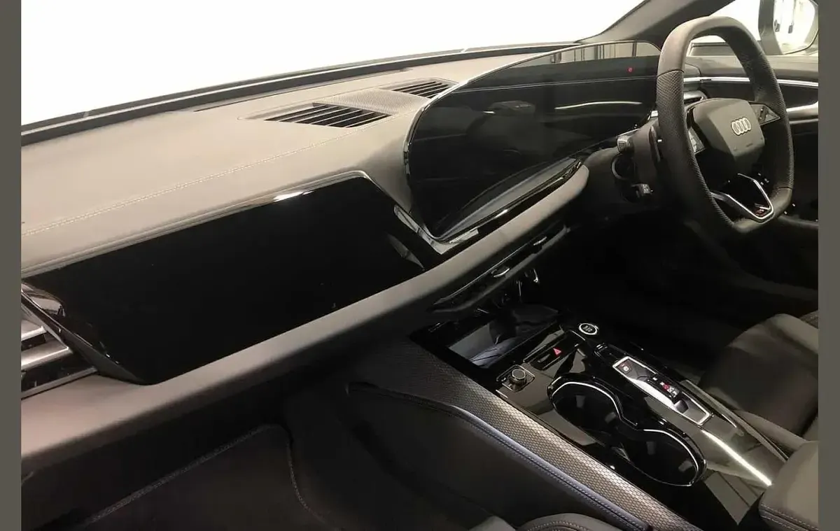 New Audi A5 S-Line 299 HP (219 kW) 2025 White Estate