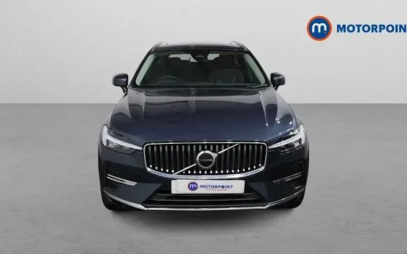 Usado Volvo XC60 Core 349 HP (256 kW) 2022 Azul SUV