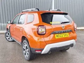 Used Dacia Duster Prestige 130 HP (95 kW) 2022 Orange SUV