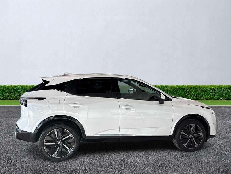 Used Nissan Qashqai Tekna 2025 White SUV