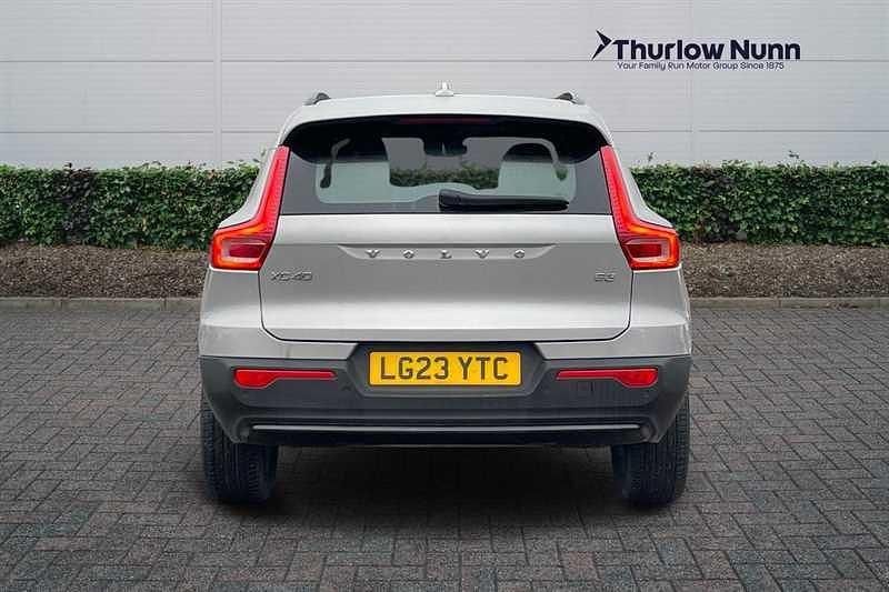 Used Volvo XC40 Plus 163 HP (119 kW) 2023 Silver SUV