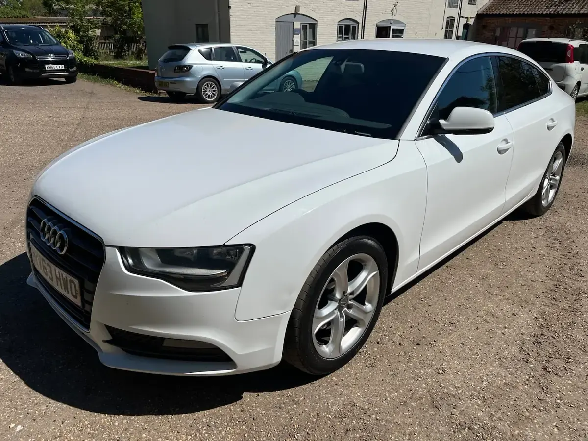 Used Audi A5 2013 White Coupe