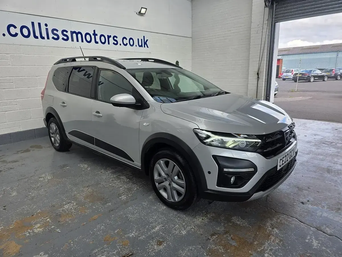 Used Dacia Jogger Comfort 110 HP (80 kW) 2022 Grey MPV