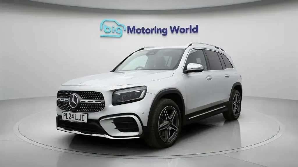 Used Mercedes GLB220 AMG line 190 HP (139 kW) 2024 Silver SUV