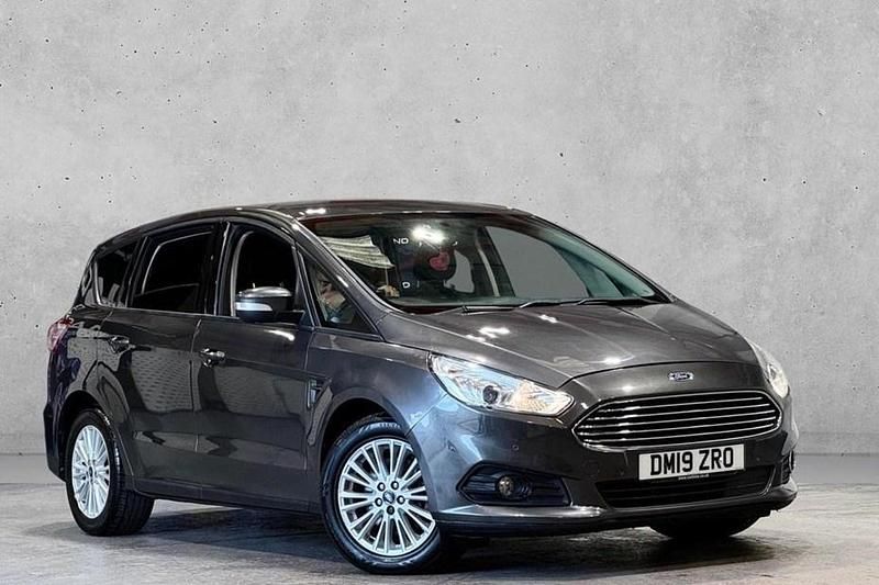 Grey Used 2019 Ford S-MAX Zetec MPV | £8,990 (Good price) - Image 1/1