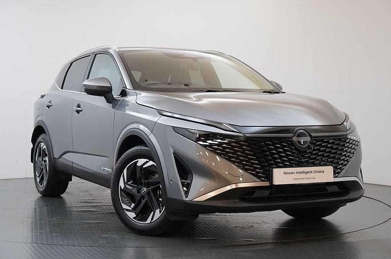 Grey Used 2025 Nissan Qashqai N-Connecta SUV | £30,299 (Expensive) - Image 1/3