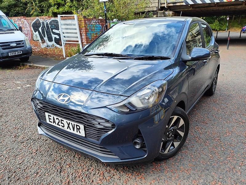 Novo Hyundai i10 Advanced 2025 Cinzento Citadino