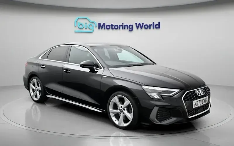Begagnad Audi A3 S-Line 110 HK (80 kW) 2024 Sedan