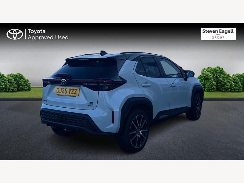 Used Toyota Yaris Hybrid Sport 114 HP (83 kW) 2025 Grey/black Hatchback