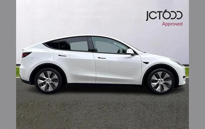 Used Tesla Model Y RWD 219 kW (299 HP) 2023 White SUV
