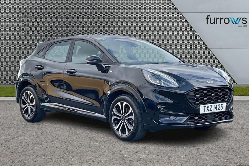 Black Used 2023 Ford Puma Gen-E ST-Line Hatchback | £15,990 (Good price) - Image 1/4