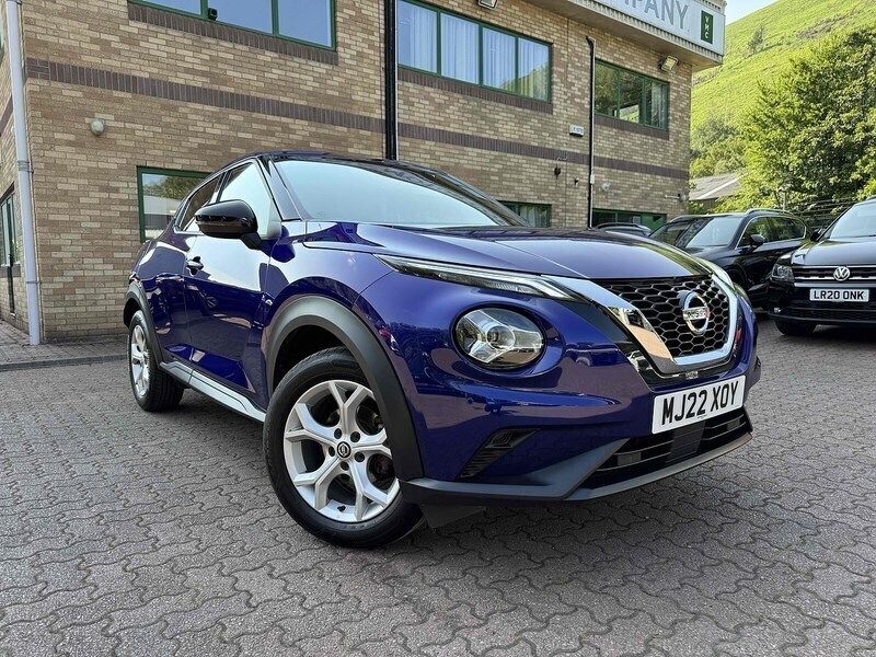 Blue Used 2022 Nissan Juke N-Connecta SUV | £14,160 (Good price) - Image 1/4