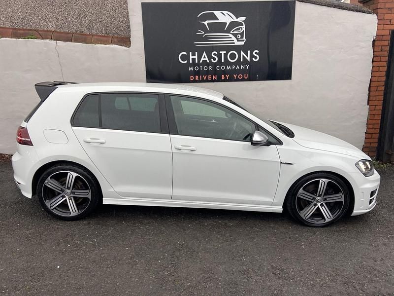 Used VW Golf VII R 2015 White Hatchback