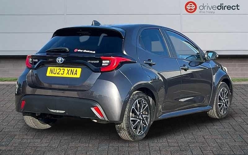 Used Toyota Yaris Hybrid Design 116 HP (85 kW) 2026 Hatchback