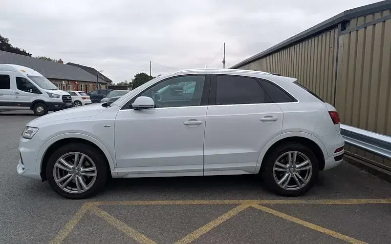 Used Audi Q3 S-Line 150 HP (110 kW) 2018 White SUV