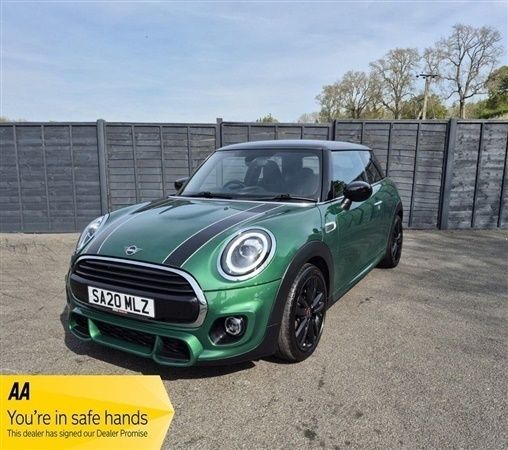 Green Used 2020 Mini Cooper Hatch Hatchback | £14,016 (Fair price) - Image 1/1