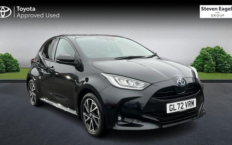 Used Toyota Yaris Hybrid Design 116 HP (85 kW) 2026 Hatchback