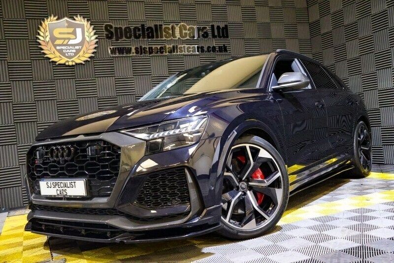 Black Used 2021 Audi RS Q8 Advanced SUV | £71,995 (Good price) - Image 1/4