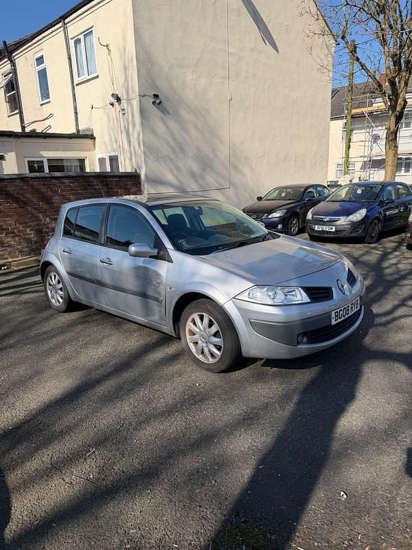 Used Renault Mégane III Dynamique 2008 Silver Hatchback