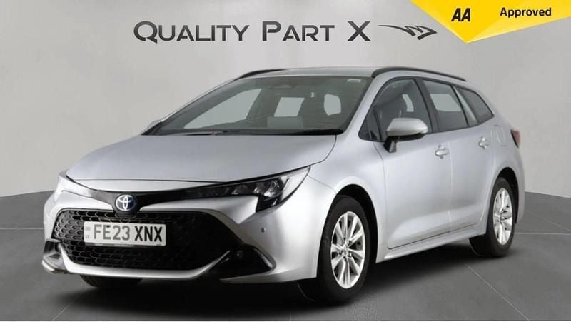 Used Toyota Corolla 140 HP (102 kW) 2023 Silver Estate