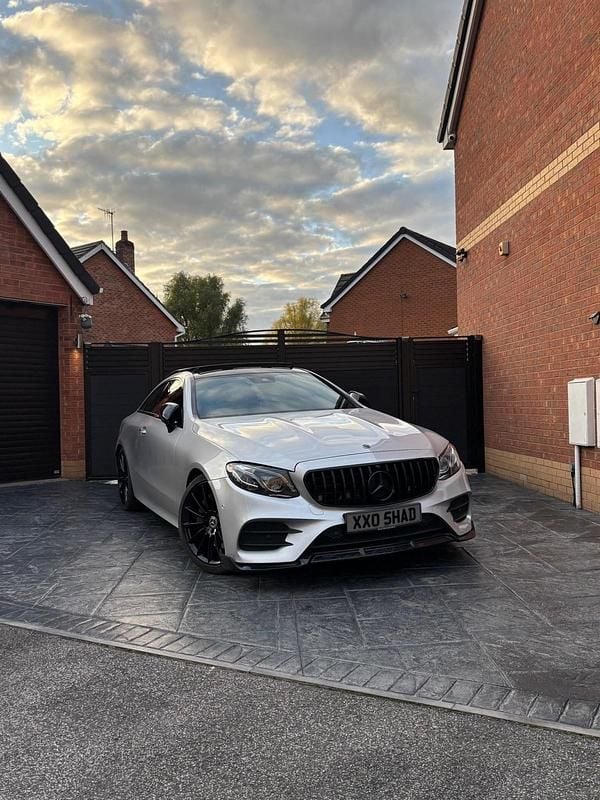 Silver Used 2019 Mercedes E350 AMG line Coupe | £23,499 (A bit pricey) - Image 1/3