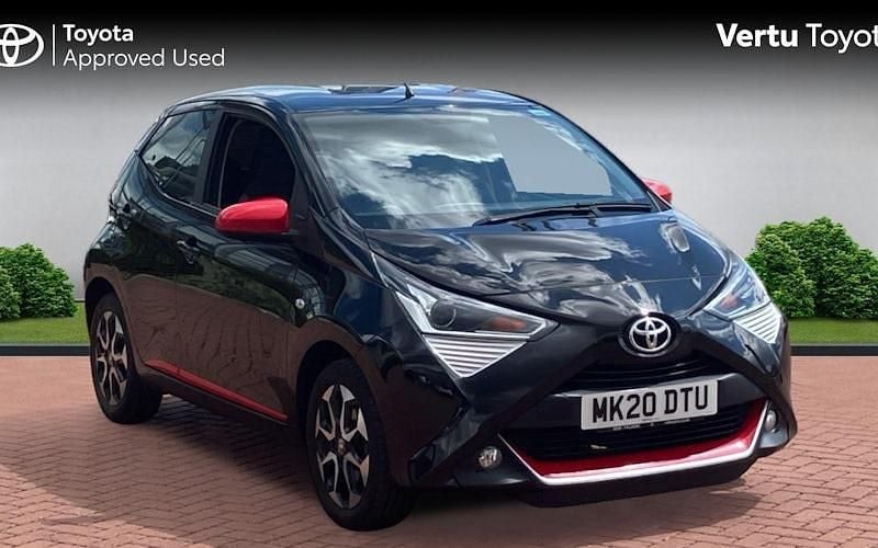 Black Used 2019 Toyota Aygo Trend Hatchback | £9,857 (Fair price) - Image 1/4