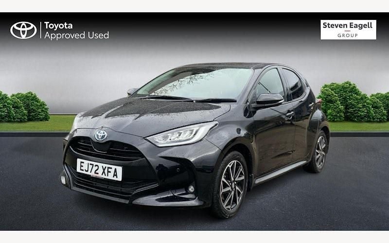 Used Toyota Yaris Hybrid Design 116 HP (85 kW) 2025 Hatchback