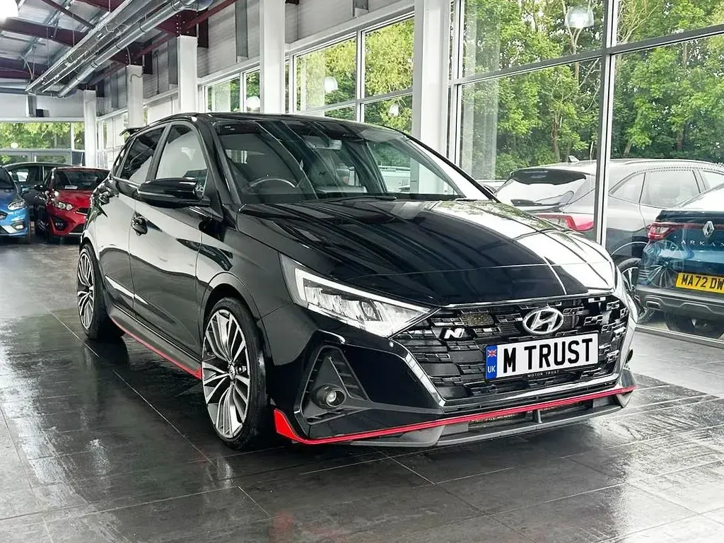 Used Hyundai i20 204 HP (150 kW) 2022 Black Hatchback