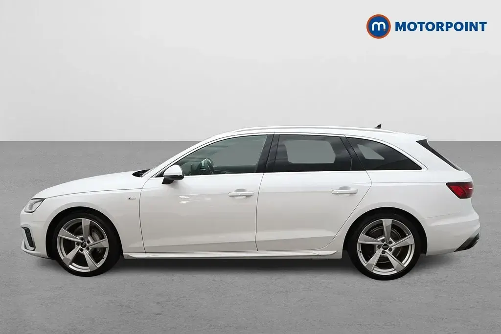 Używany Audi A4 S-Line 204 KM (150 kW) 2024 Biały Kombi