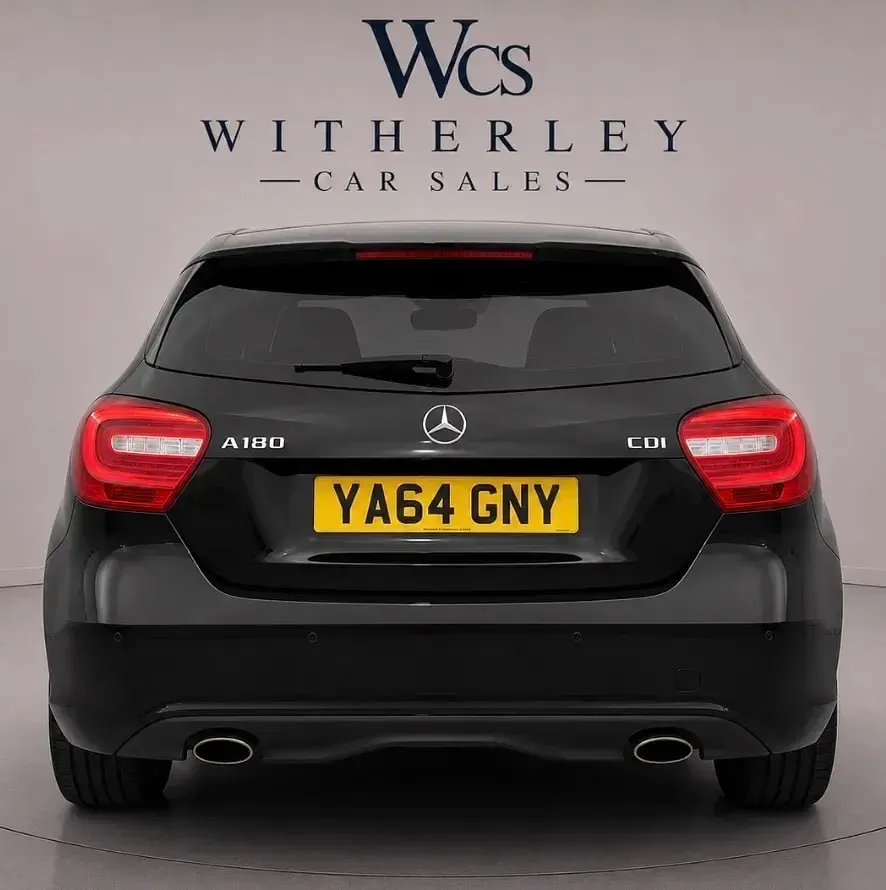 Used Mercedes A180 109 HP (80 kW) 2015 Black Hatchback