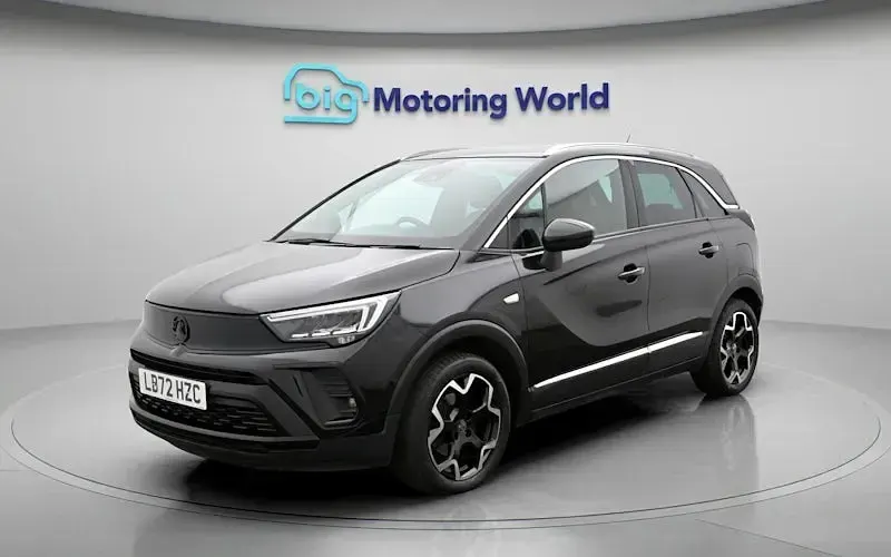 Second-hand Vauxhall Crossland Ultimate 131 CP (96 kW) 2024 SUV