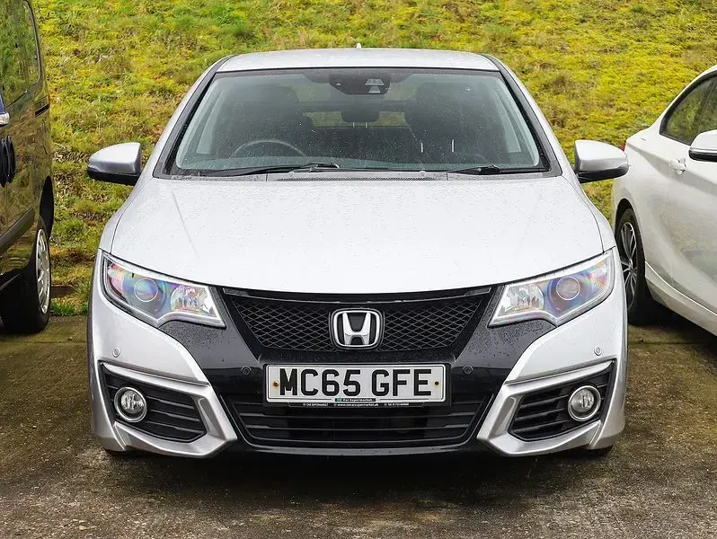 Used Honda Civic SE Plus 120 HP (88 kW) 2016 Hatchback