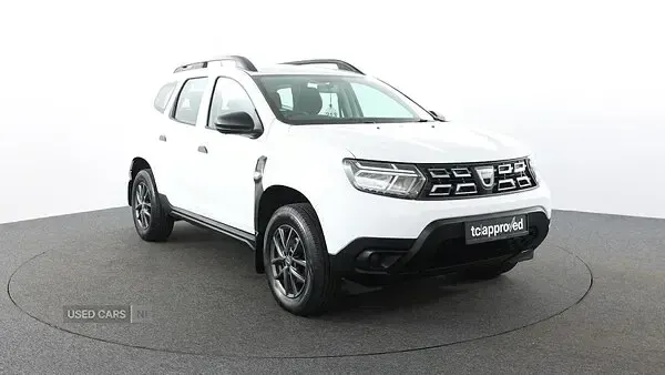 Usado Dacia Duster Essentiel 91 HP (66 kW) 2022 Branco SUV