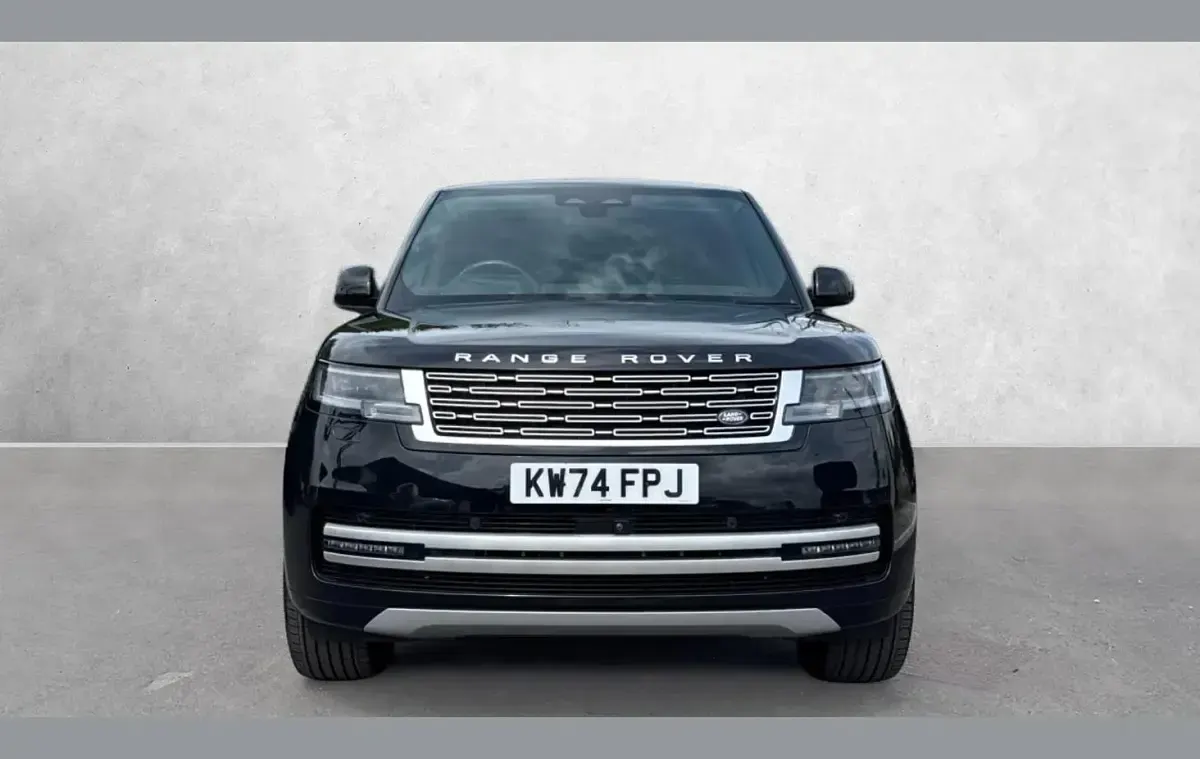 Used Land Rover Range Rover Autobiography 344 HP (253 kW) 2024 Black SUV