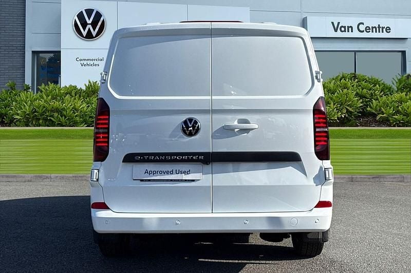 New VW Transporter 100 kW (136 HP) 2025 White Van