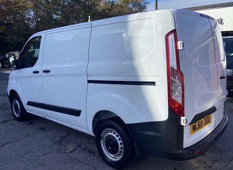 Used Ford Transit Custom 2018 White