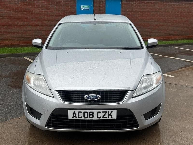 Silver Used 2008 Ford Mondeo Hatchback | £1,699 (Good price) - Image 1/4