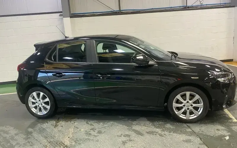 Used Vauxhall Corsa Design Edition 101 HP (74 kW) 2023 Black Hatchback
