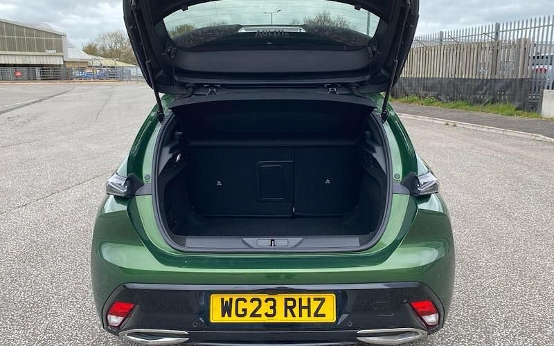 Used Peugeot 308 GTi 131 HP (96 kW) 2024 Hatchback