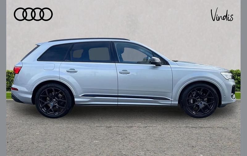 Used Audi Q7 Black Edition 281 HP (206 kW) 2025 Silver SUV