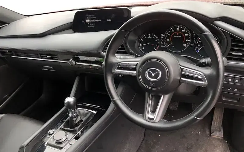 Used Mazda 3 Edition 186 HP (136 kW) 2022 Grey Hatchback