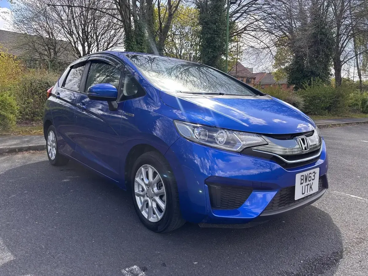 Used Honda Jazz Hybrid 2025 Blue Hatchback