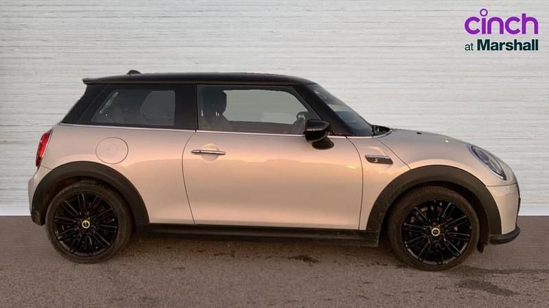 Used Mini Cooper S Level 2 135 kW (184 HP) 2022 Silver Hatchback